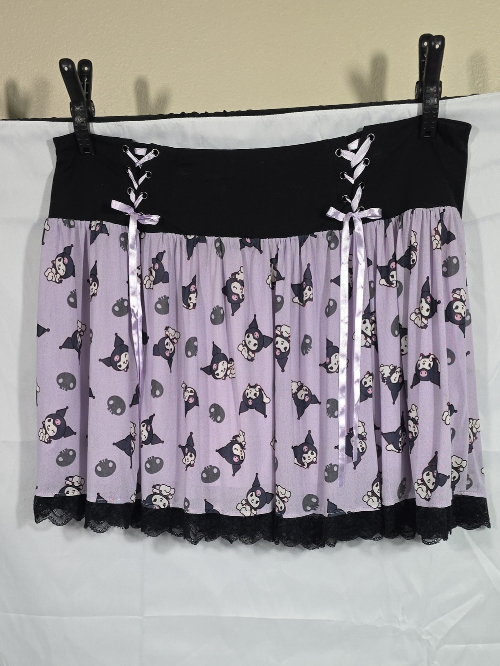 Sanrio Lavender Kuromi Print Skirt with Black Waistband Womens 3X Newer Worn